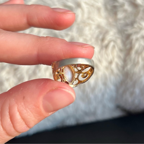 18K hge Opal ESPO Ring - Picture 4 of 11